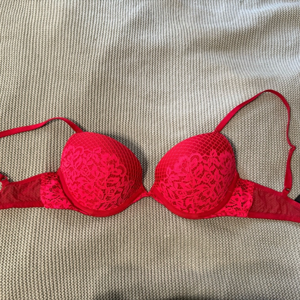 Victoria's Secret Vibrant Pink Lace Bra